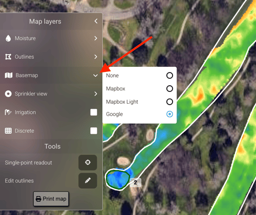 Map layers panel with toggles for moisture, outlines, irrigation heads, sprinkler view, discrete mode, and base map selection.